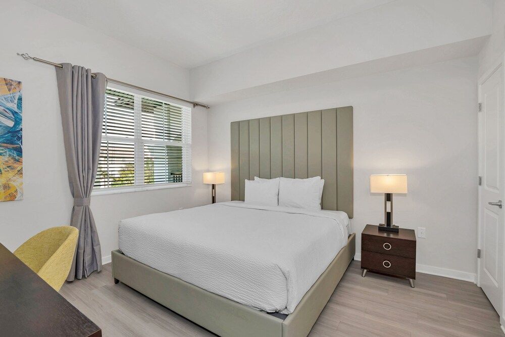 4013 Breakview Drive Apartment (3 Bedrooms) 2