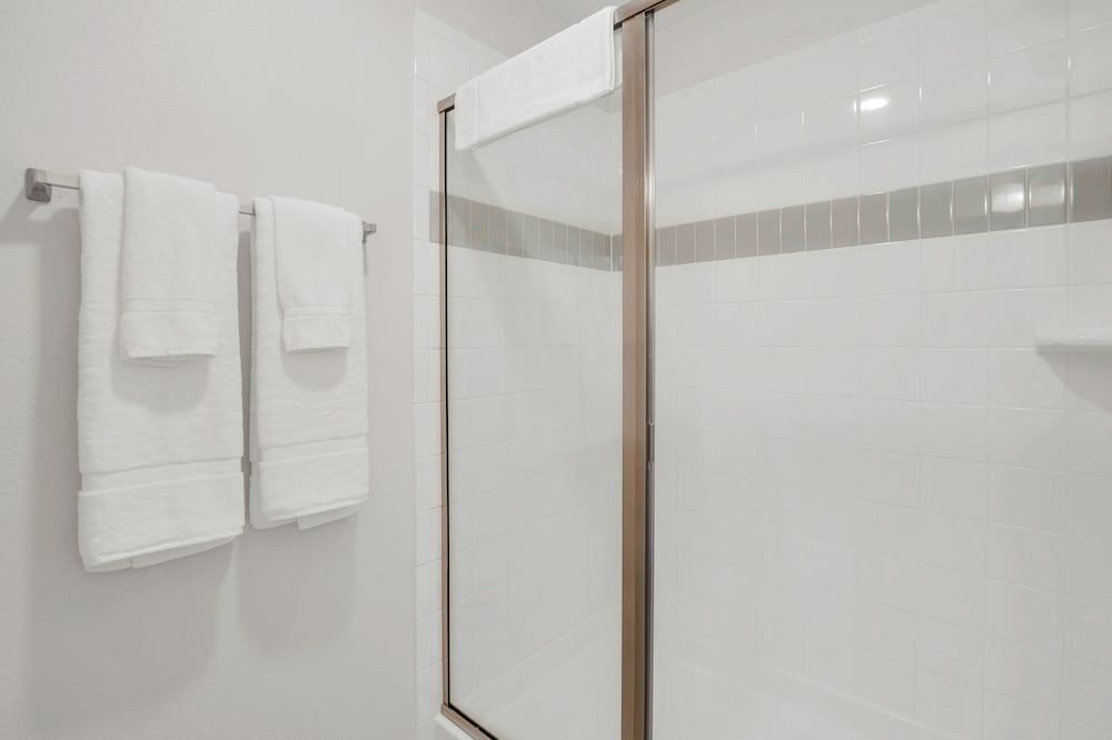 4013 Breakview Drive Apartment (3 Bedrooms) 9