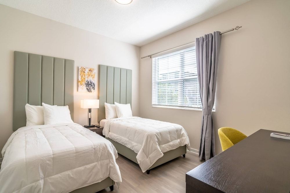 4013 110 Vista Cay Condo (4013 110 Vista Cay) 4