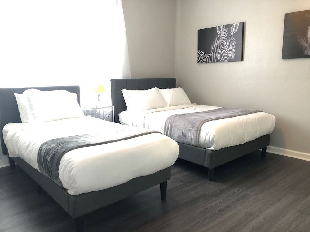 Tideview 166 · NEW Ultra Modern & Super Clean 3 Full Suites House (3 Bedrooms) 9