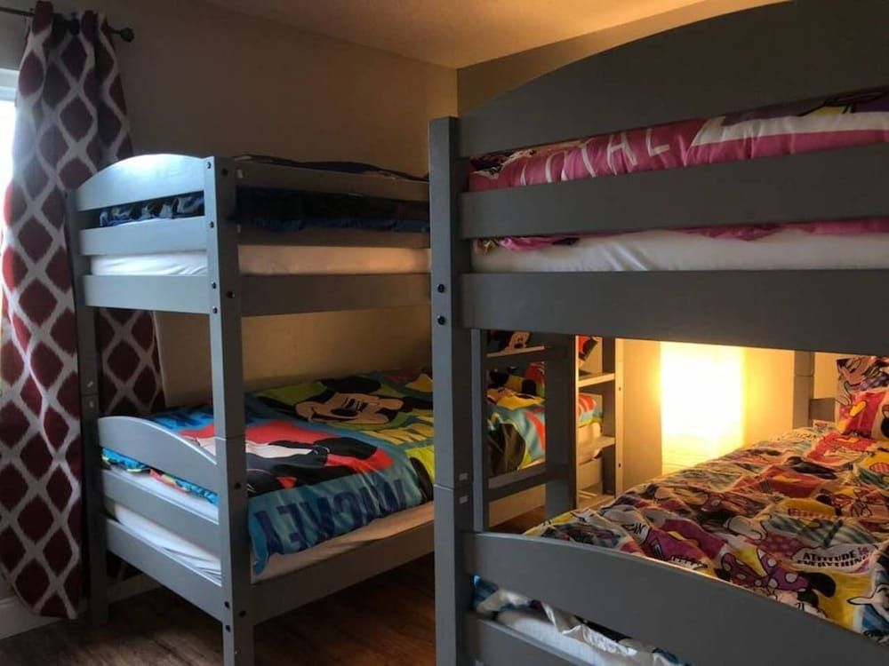 undefined 6150 Sandcrest · New! Walk to Universal. Sleep 9. Near Disney 8