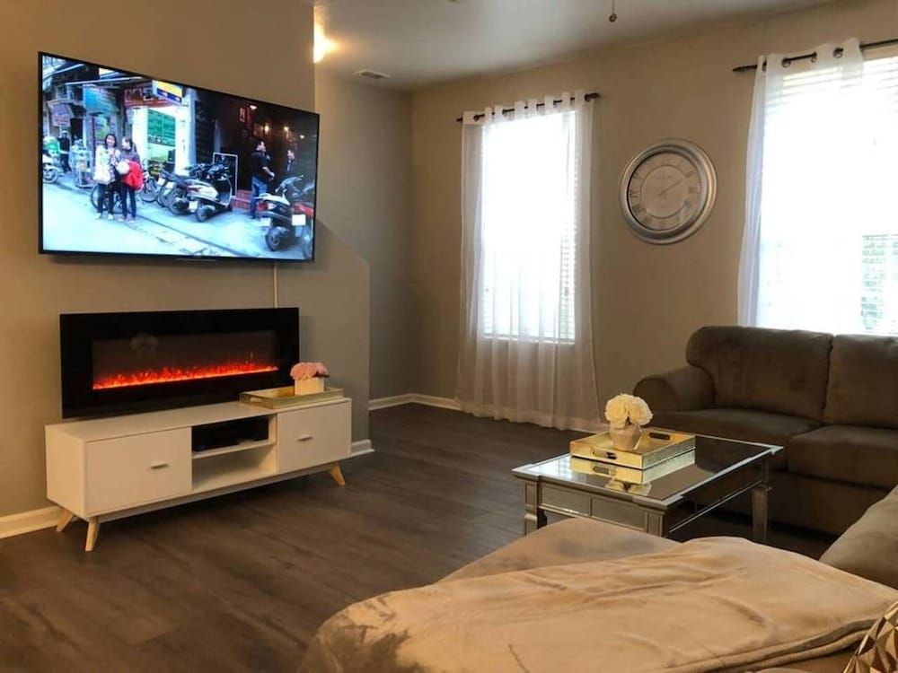 Tideview 66 · NEW Luxury 3 Suites Resort Home. Sleep 9 House (3 Bedrooms) 18