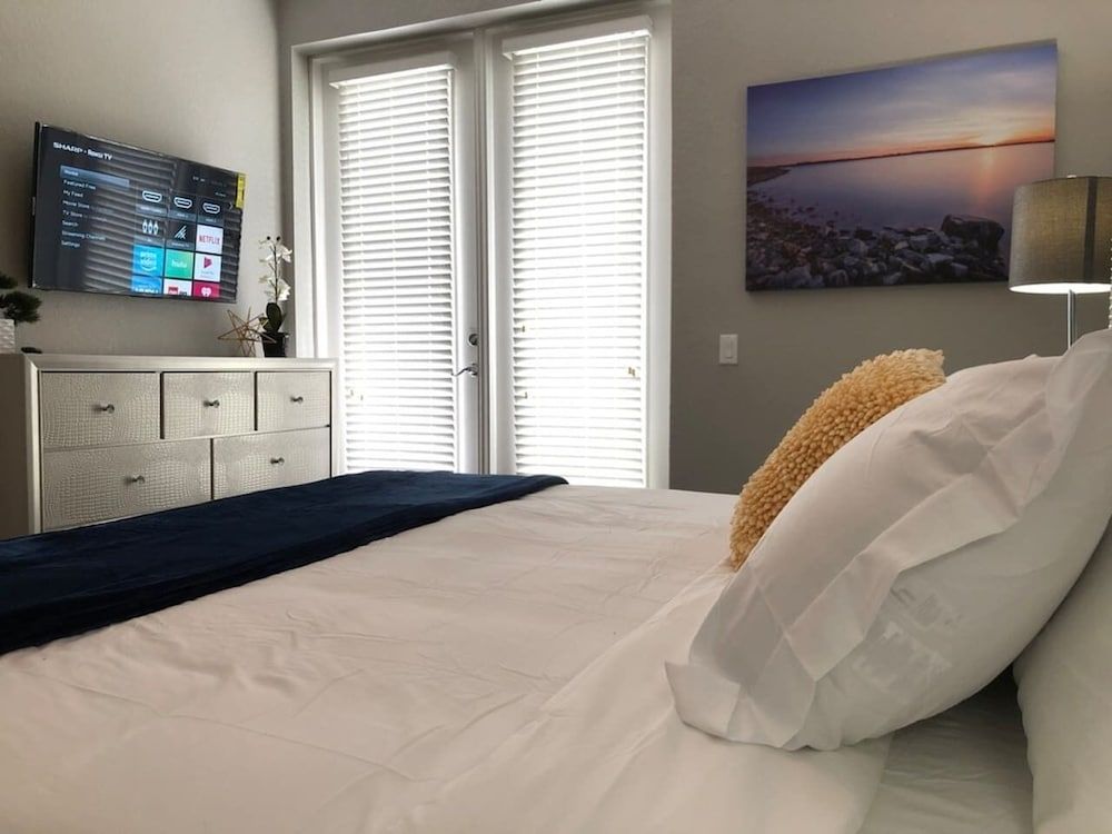 Tideview 20 · Walk TO Convention! Near Universal & Disney House (3 Bedrooms) 6