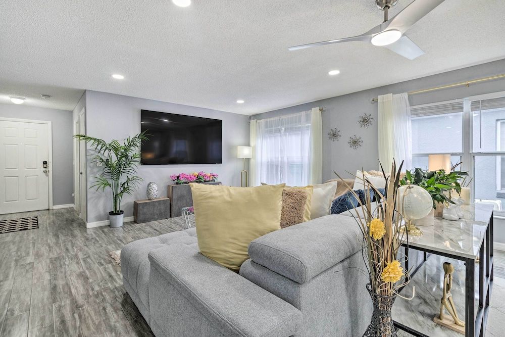 undefined Chic Orlando Family Getaway w/ Fenced Yard! 9