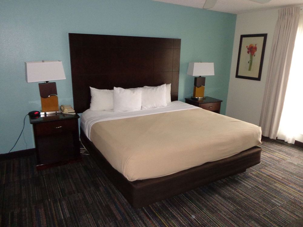 Montreal Suites
