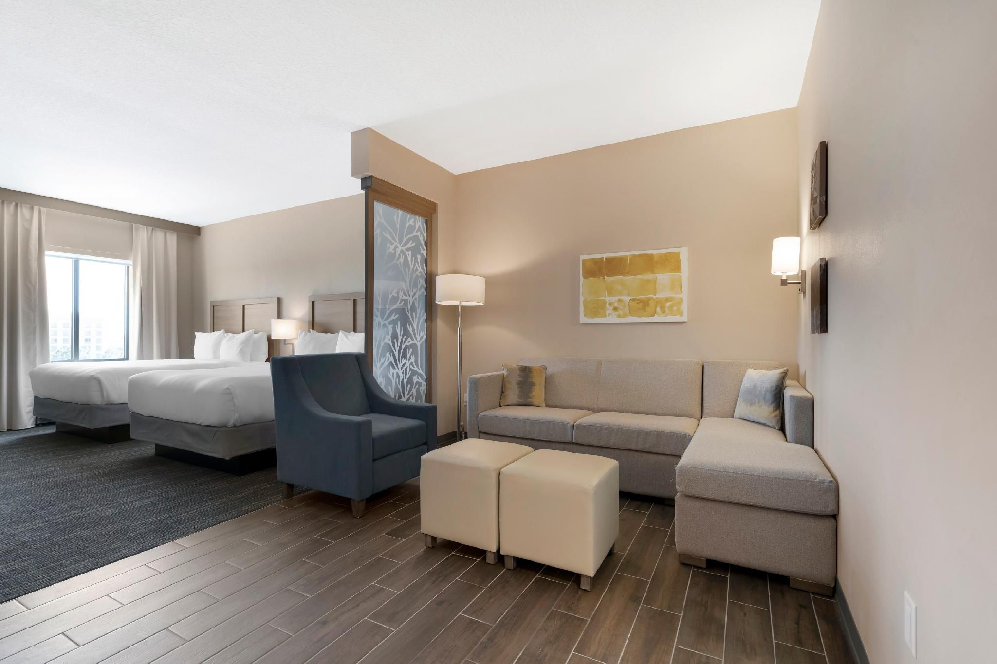 Double Queen Superior Suite - 2 Adults 2 Children