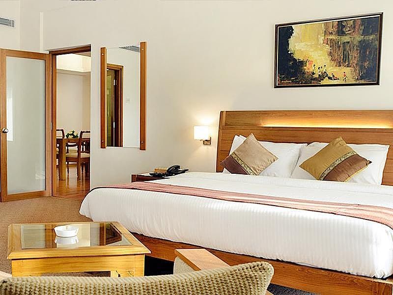 Executive Club Single Room