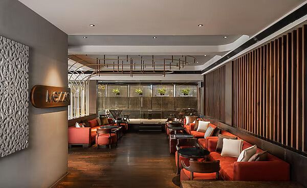 undefined The Avenue Regent 3