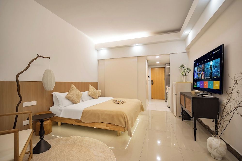 Lavande International ApartHotel US Consulate General Guangzhou Zhujiang New Town Metro Branch - Free Shuttle Bus to Canton Fair Complex During Canton Fair Period & Free VPN Internet Access