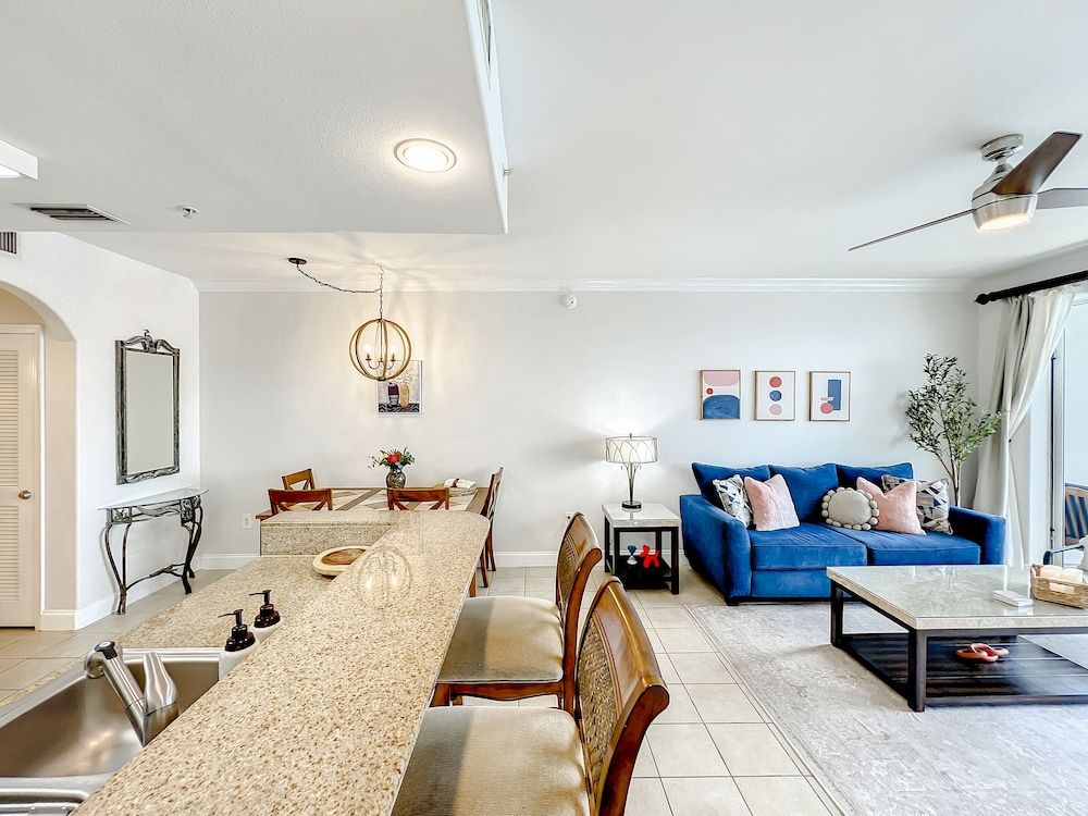 Lakefront Resort in Heart of Orlando Attractions - Tu Casa Vacations Family apartment unit 1-1109 (13415 Blue Heron Beach Drive,Orlando) 12