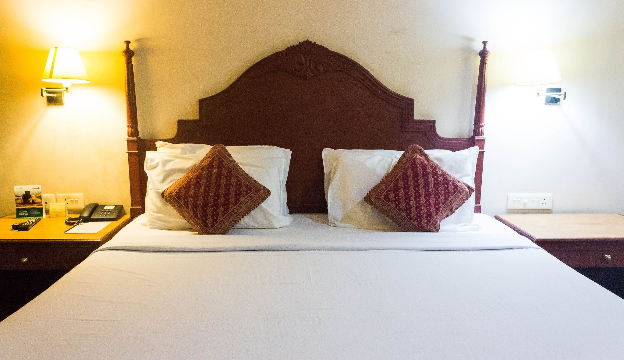 Lake View Suite