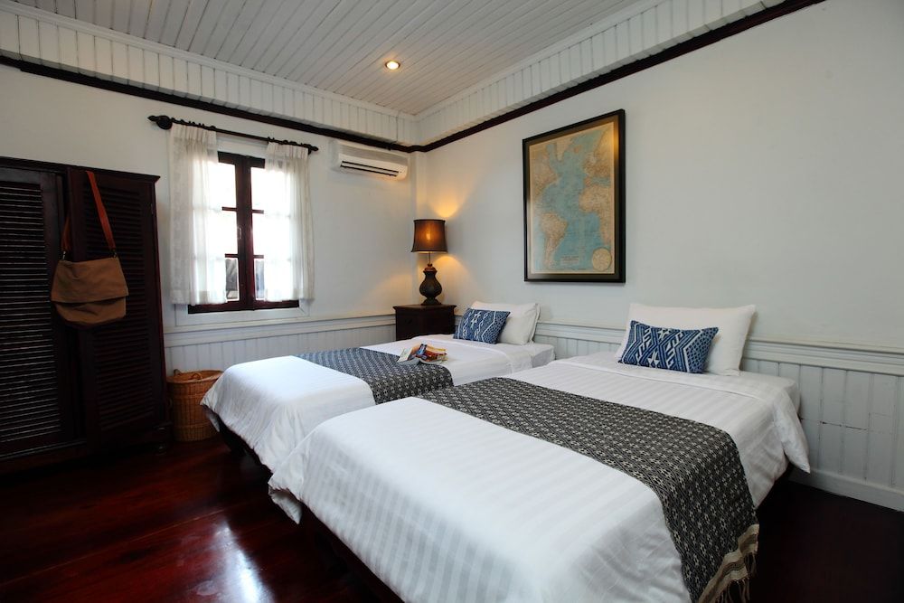 Cafe de Laos Superior Room 4