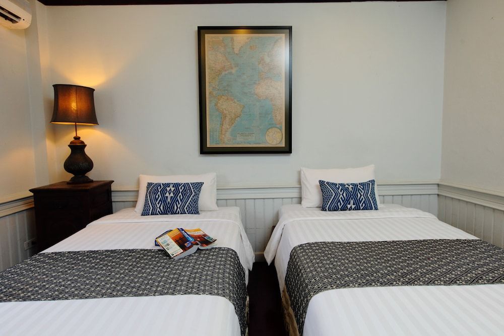 Cafe de Laos Superior Room 3