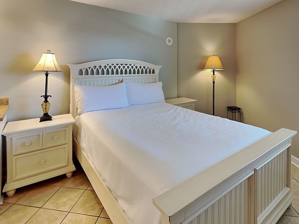 Condo, 1 Queen Bed with Sofa bed, Balcony, Ocean View (#410 - No Pets)