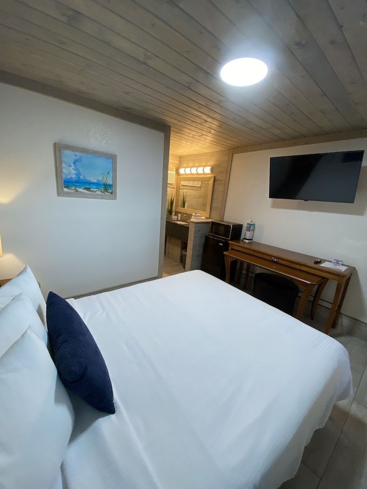 American Inn Basic Studio 7