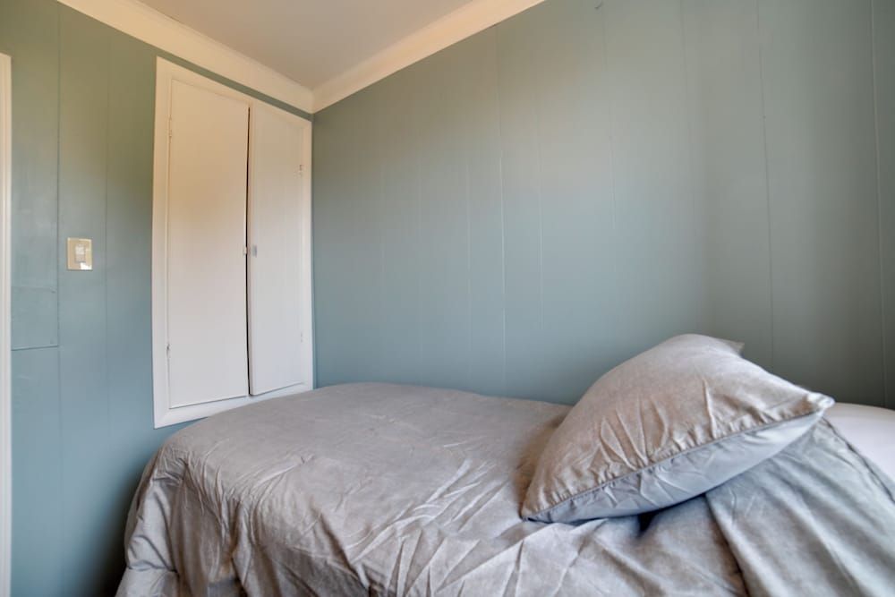 undefined Pittsburgh Home w/ Private Yard 3 Mi to Dtwn! 10