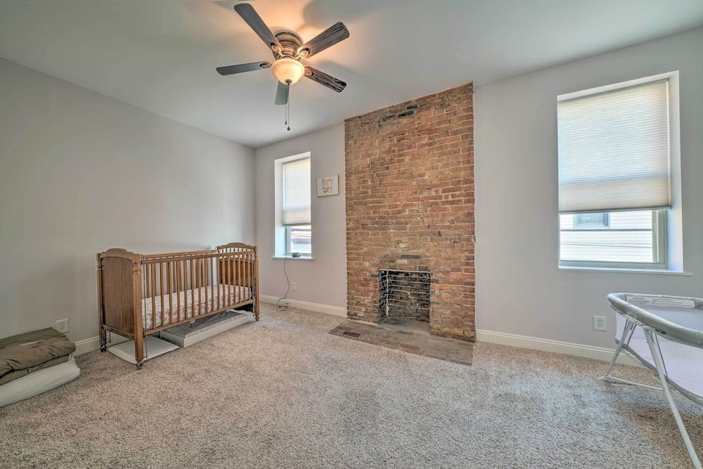 undefined Pittsburgh Row Home: Steps to Stadiums & Dtwn! 10