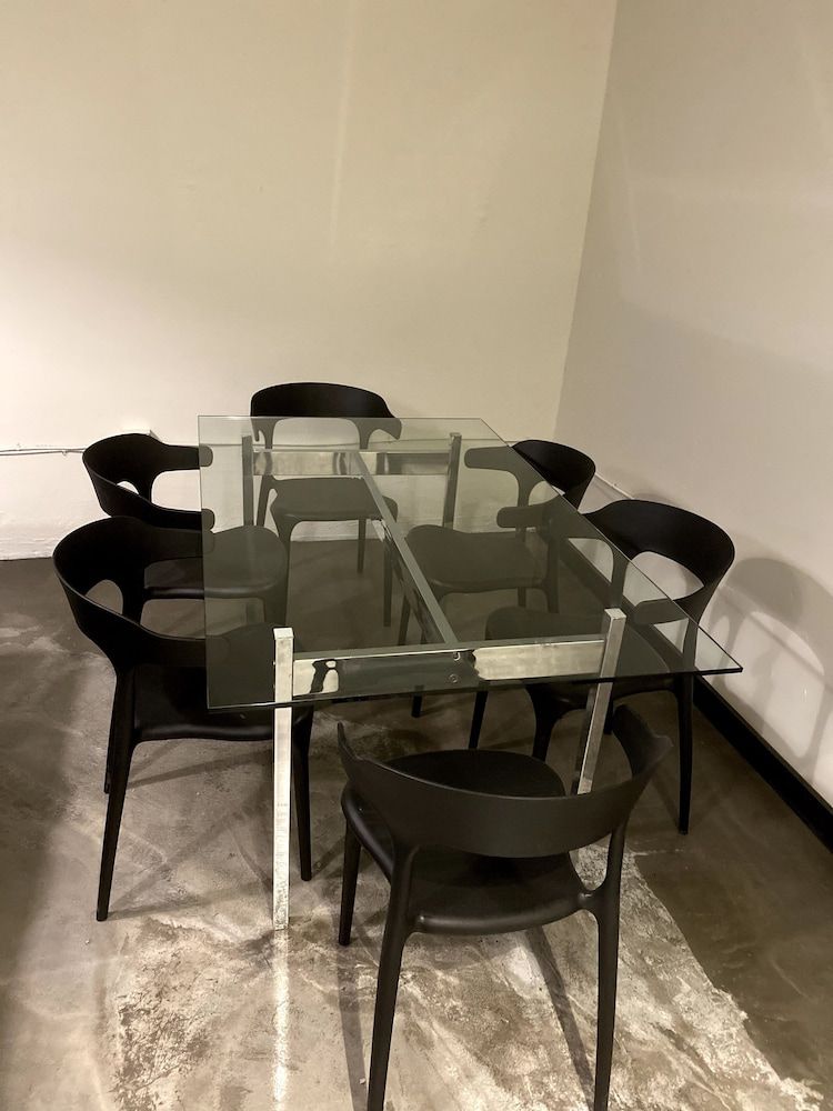 424-Apt. 400 Apartment 8