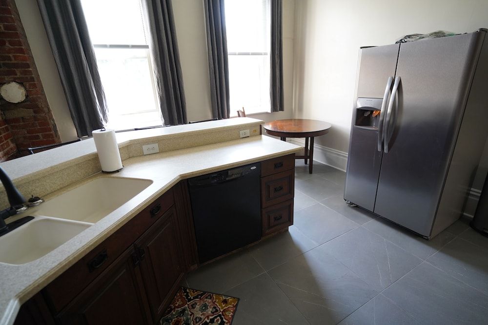 1210 Roland Way- Apartment Apartment 22