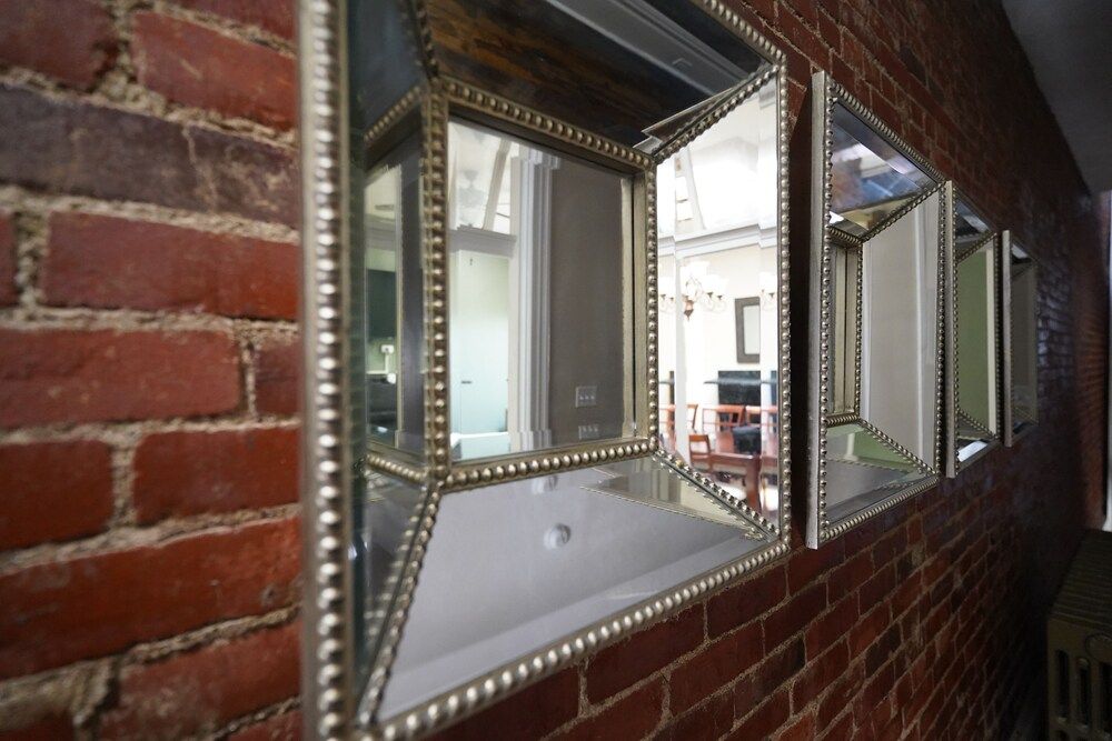 1210 Roland Way- Apartment Apartment 23