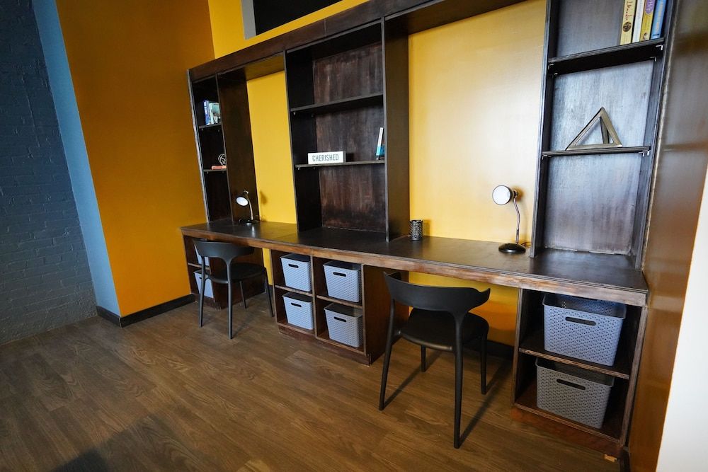 undefined 424 Gold Way- 3Bed/2Bath Apartment 3