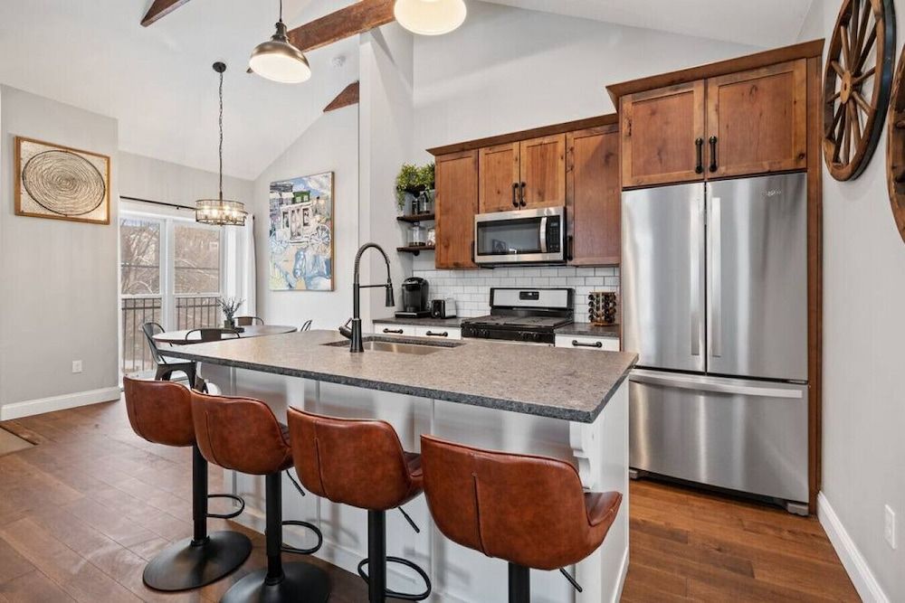 undefined Reymer Carriage Repair Loft 8