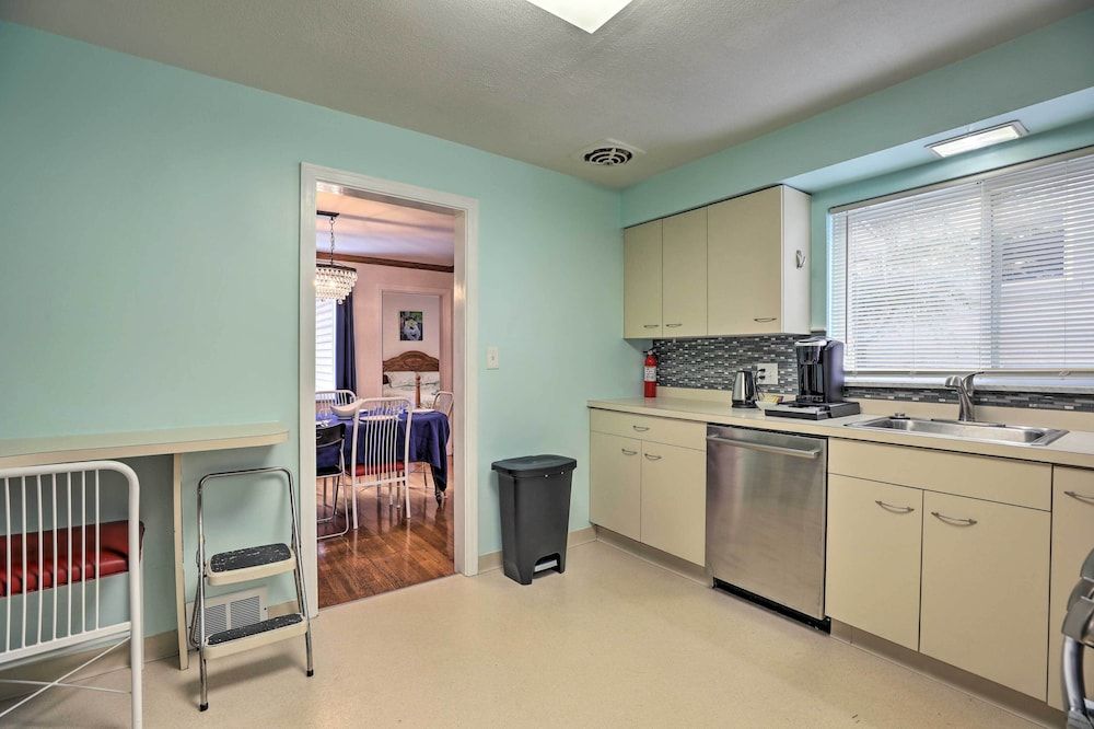 undefined Pittsburgh Townhome ~ 5 Miles to Market Square 8