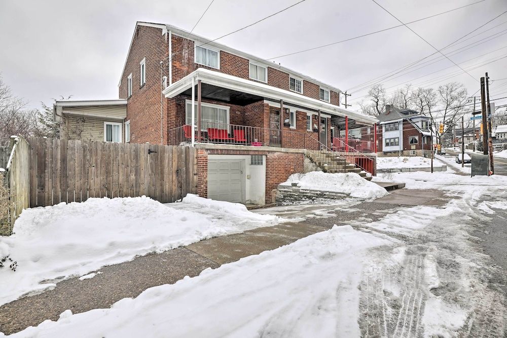 undefined Pittsburgh Townhome ~ 5 Miles to Market Square 10