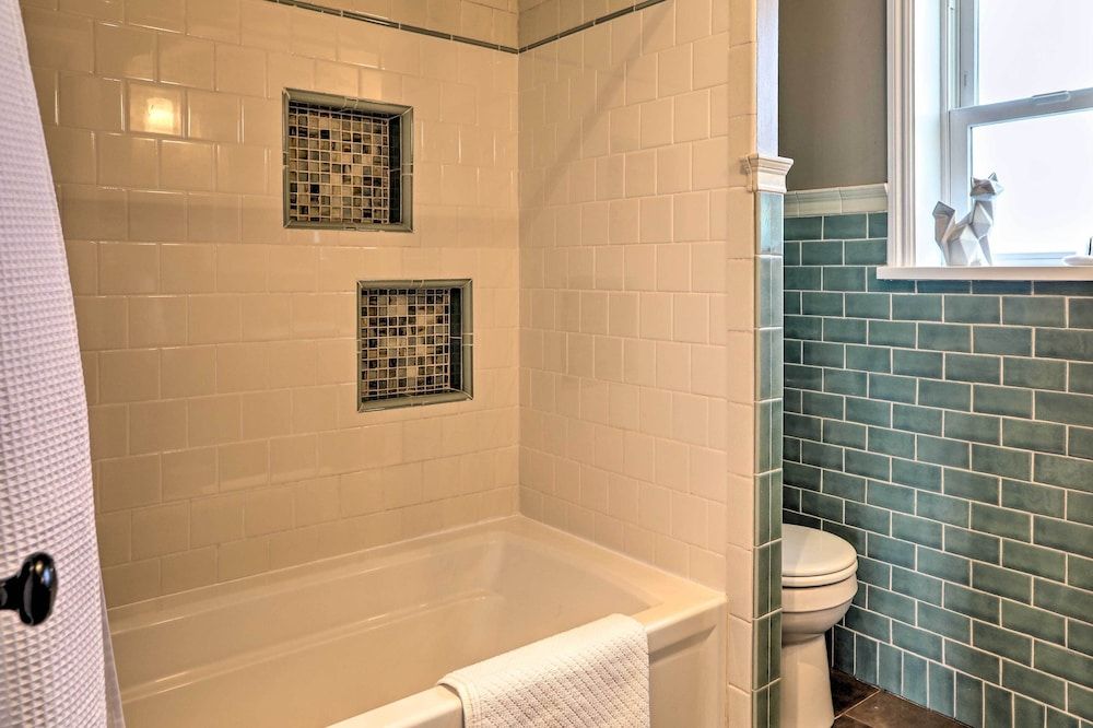 undefined Authentic Midtown Reno Cottage < 1 Mi to Riverwalk 7