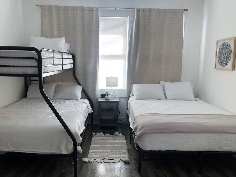 Apartment (2 Bedrooms)
