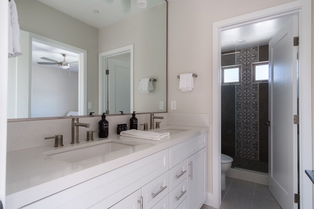 Skyline By Avantstay Modern Beach Retreat w/ Spacious Patio & Rooftop Views House (5 Bedrooms) 7