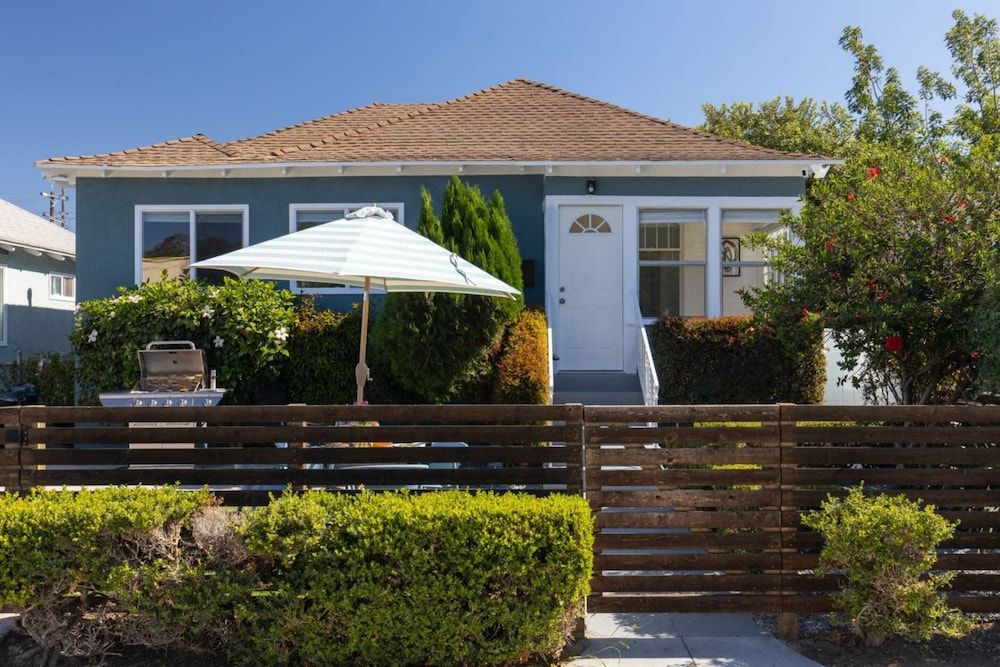 undefined Grant Hill 2 Unit Buyout by Avantstay 7 BR 2 Unit Home w/ Patio 4