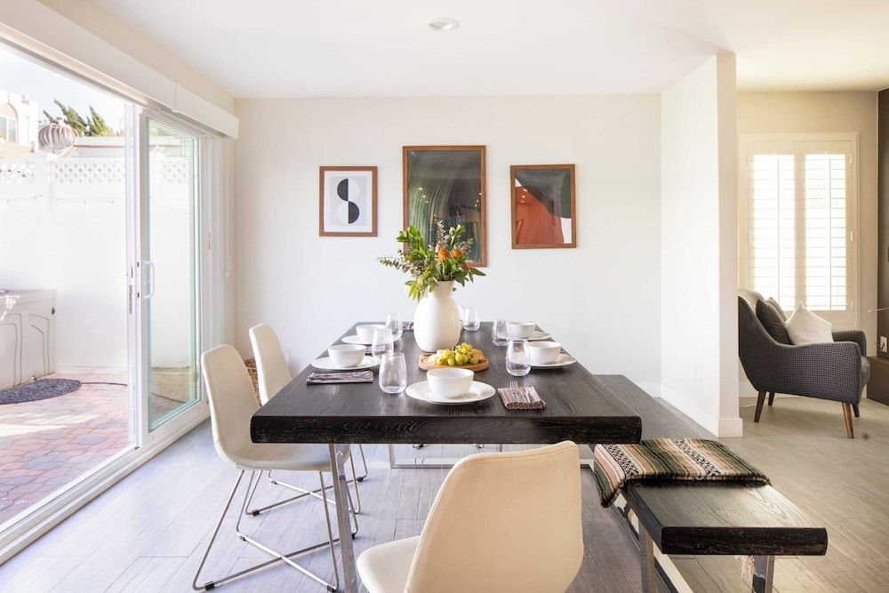 undefined Indigo By Avantstay Sleek & Charming Home 2 Blks From Bay w/ Hot Tub! 2