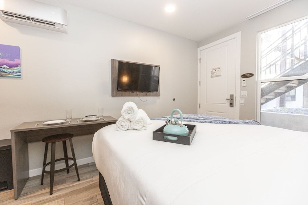 undefined Old Town 9