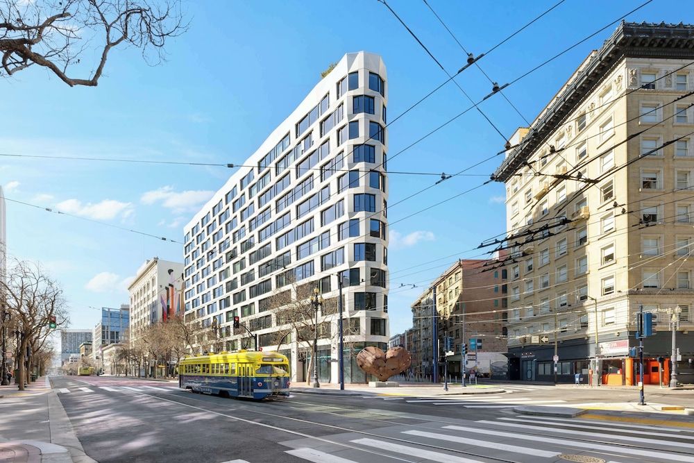 undefined Timbri Hotel San Francisco, Curio Collection by Hilton 3