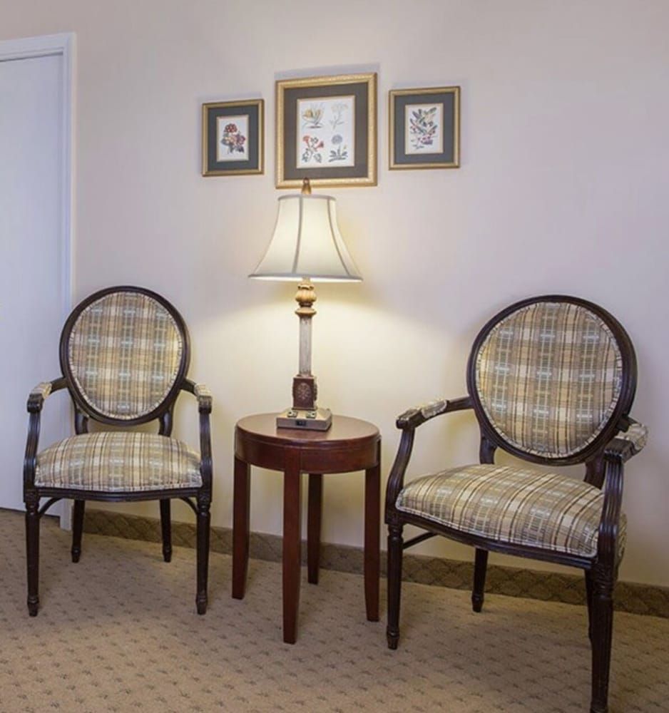 undefined Hotel Amari 8