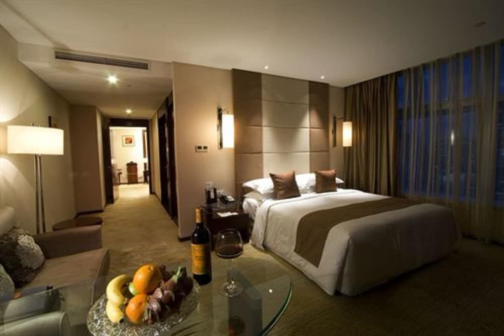 undefined Liaoning International Hotel