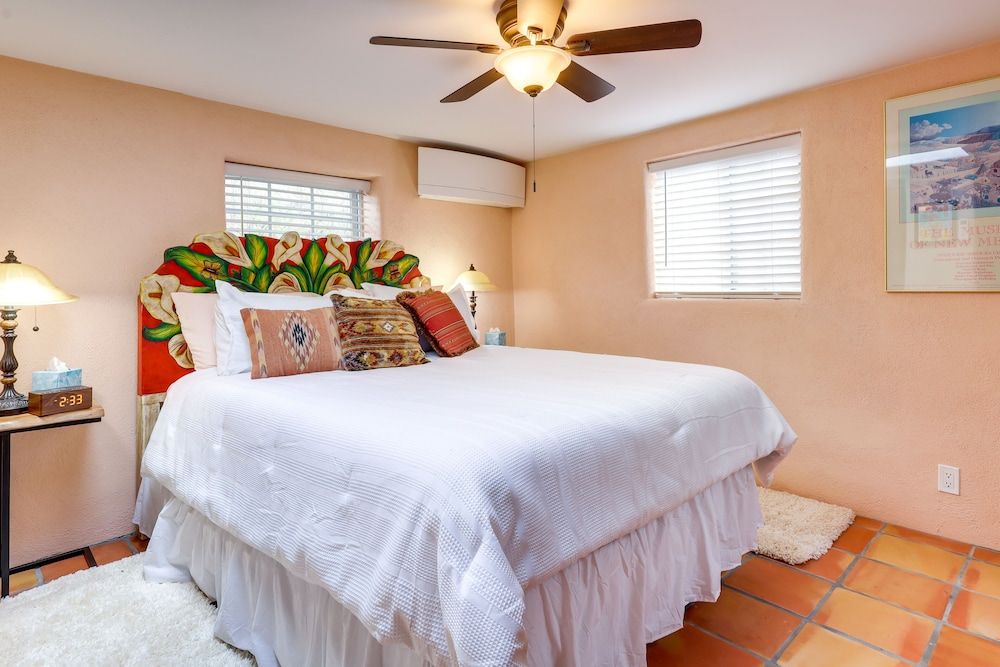 House (2 Bedrooms)