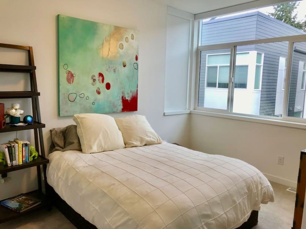 undefined Townhouse Retreat 3