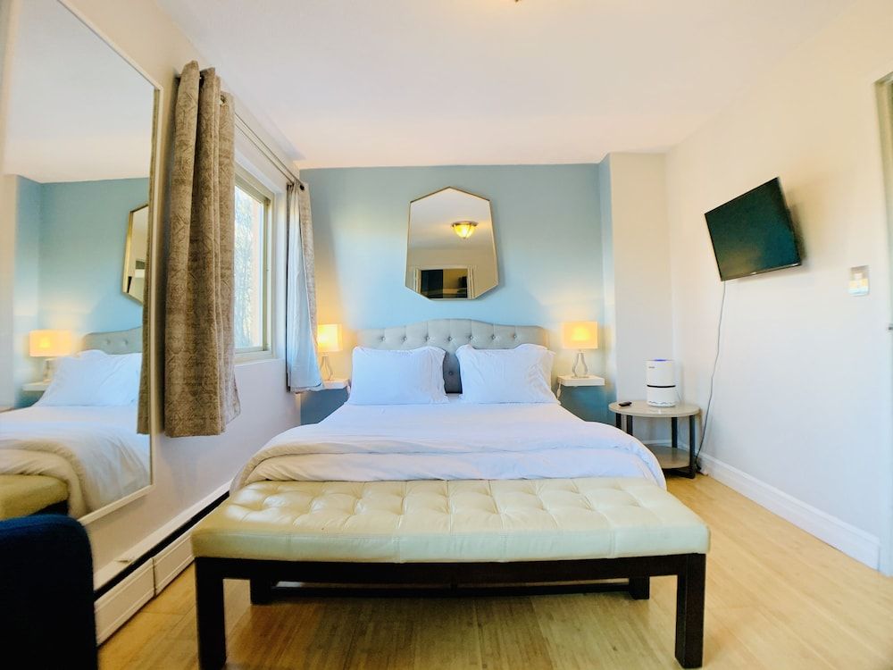 undefined Pikes meets CapHill-Convention Center 7