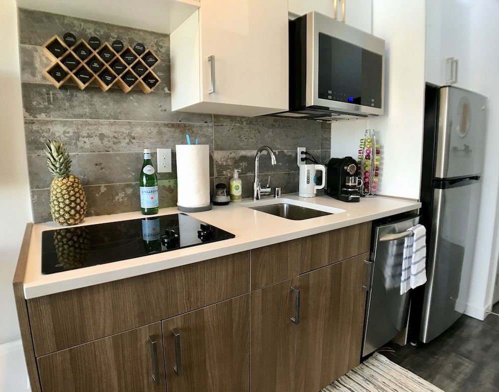 undefined Modern Capitol Hill Studio 7