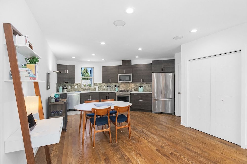 undefined Golden Gardens Getaway Beach Waterfront 8