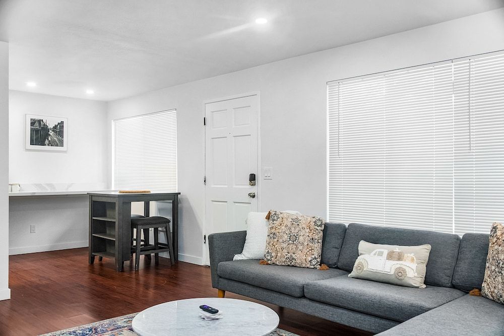 undefined Seattle Cloud 2BR Prime Location 8