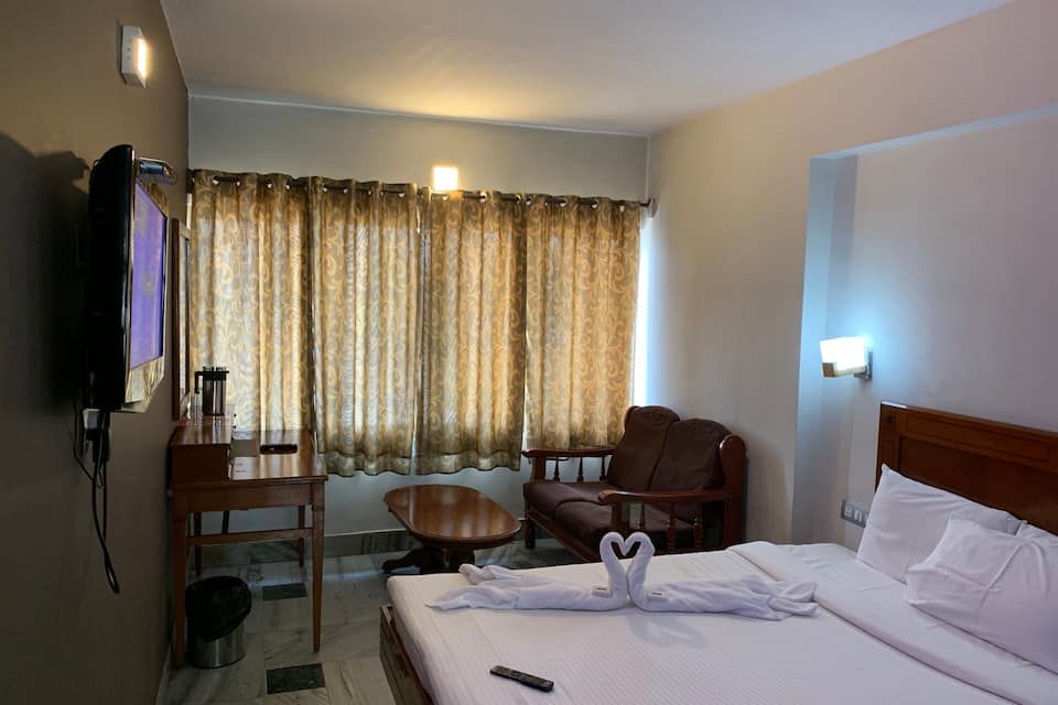 Hotel Jc Grand Deluxe Double Room 2