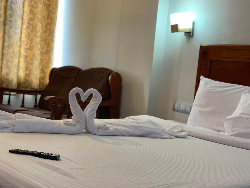 Hotel Jc Grand Deluxe Double Room 10