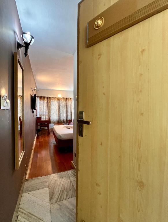 Hotel Jc Grand Deluxe Double Room 19