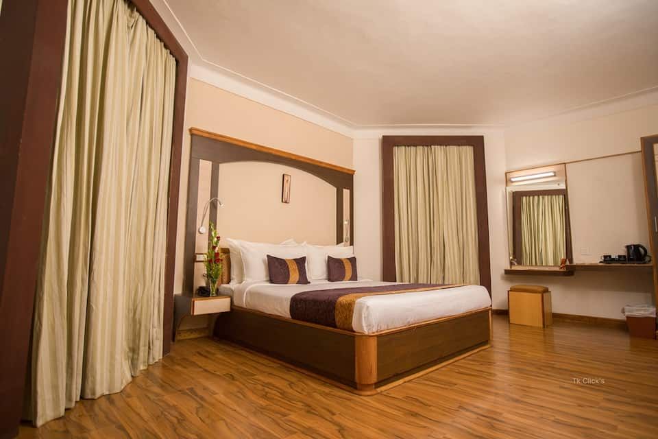 Junior Room