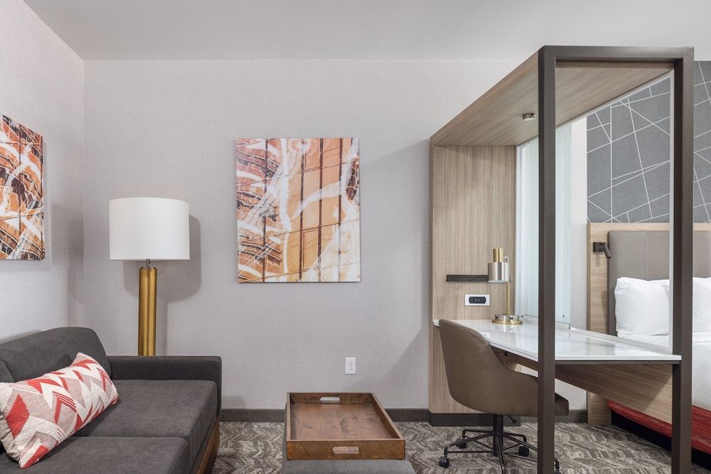 SpringHill Suites Tucson at The Bridges