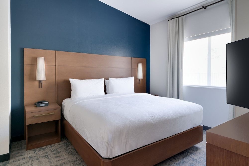 Residence Inn by Marriott Vail Studio, 1 King Bed with Sofa bed 3