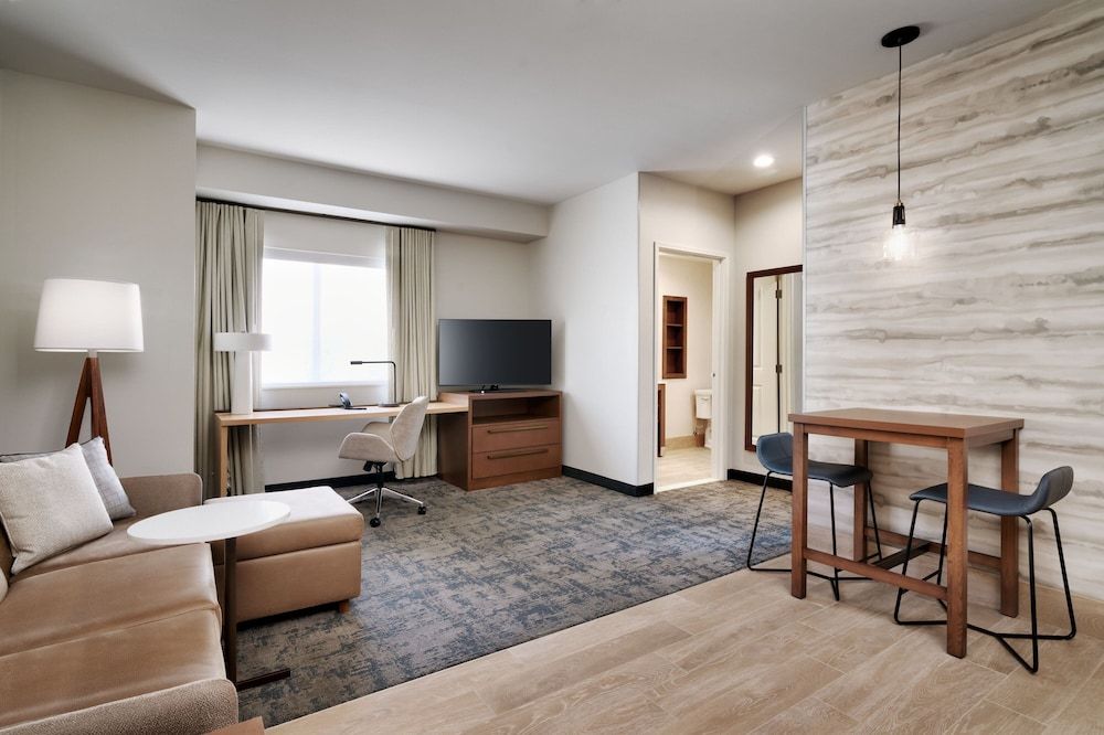 Residence Inn by Marriott Vail Suite, 1 Bedroom, Balcony (Mobility Accessible, Tub) 4